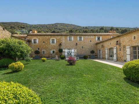 Vente maison 12 pièces Bonnieux 84
