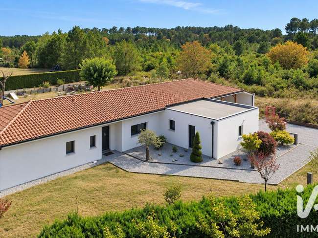 Maison 6 pièces 204 m² · à Rion-des-Landes · 204 m² · 520 000 €