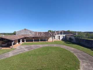 Vente maison 30 pièces