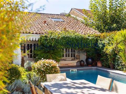 Vente maison 8 pièces Bordeaux 33