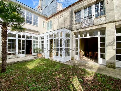 Vente maison 9 pièces Bordeaux 33