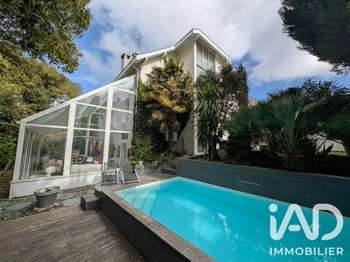 Vente maison 8 pièces Bordeaux 33