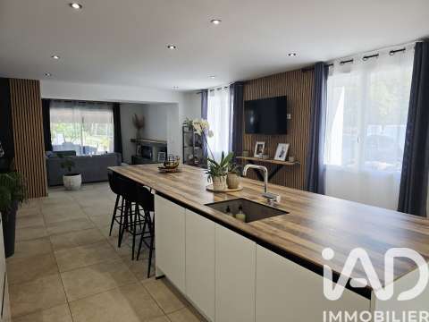 Vente maison 10 pièces Bords 17