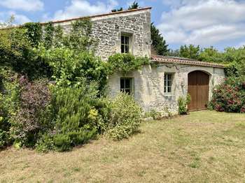 Vente maison 4 pièces Bords 17