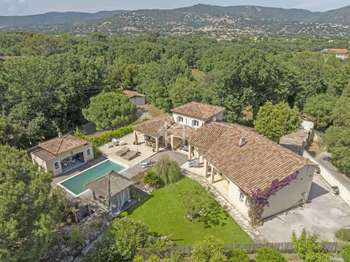 Vente maison 10 pièces Bormes-les-Mimosas 83