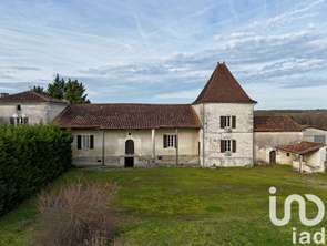 Vente Maison 13 piècesBors (canton de Montmoreau-Saint-Cybard)