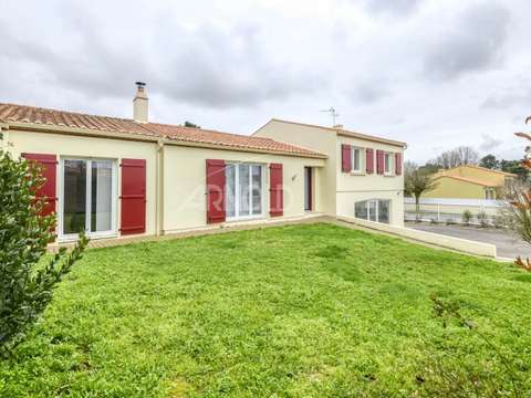 Vente maison 9 pièces Bouaye 44