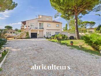 Vente maison 7 pièces Bouc-Bel-Air 13