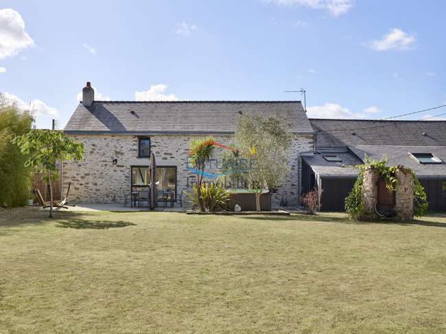 Maison 8 pièces 206 m² · à Bouée · 206 m² · 499 200 €
