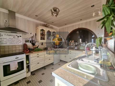 Vente maison 8 pièces