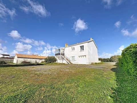 Vente maison 7 pièces Bouin 85