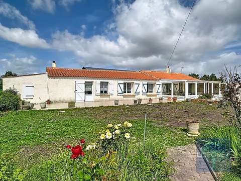 Vente maison 5 pièces Bouin 85