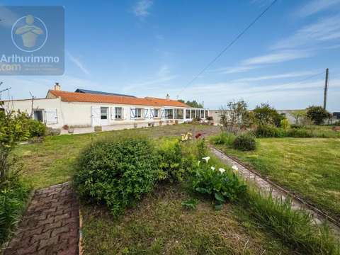 Vente maison 5 pièces Bouin 85
