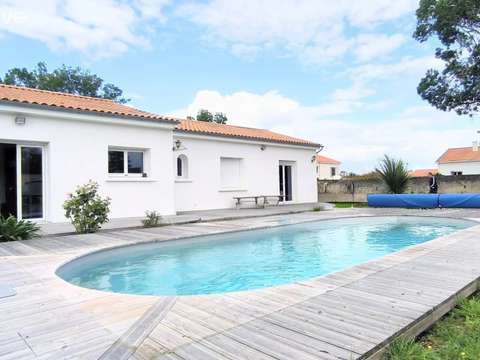 Vente maison 5 pièces Bouin 85