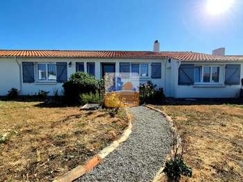 Vente maison 8 pièces Bouin 85