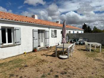 Vente maison 4 pièces Bouin 85