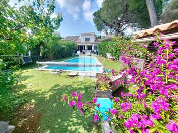 Vente maison 4 pièces Boulouris 83