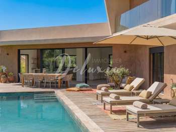 Vente maison 8 pièces Boulouris 83