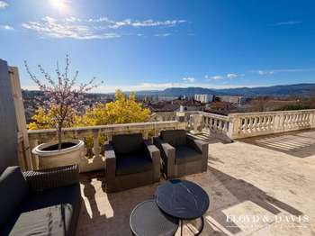 Vente maison 7 pièces Bourg-lès-Valence 26