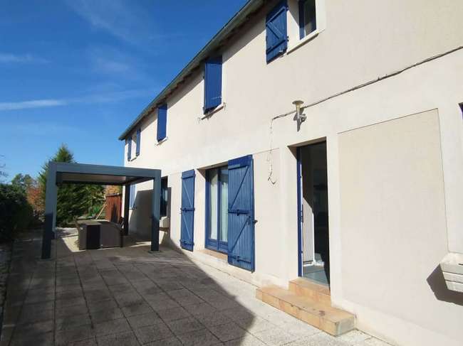 Maison 5 pièces 130 m² · à Bourges · 130 m² · 259 900 €