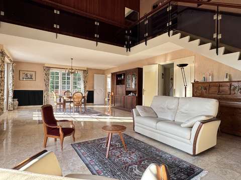 Vente maison 9 pièces