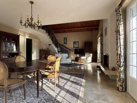 Vente maison 9 pièces
