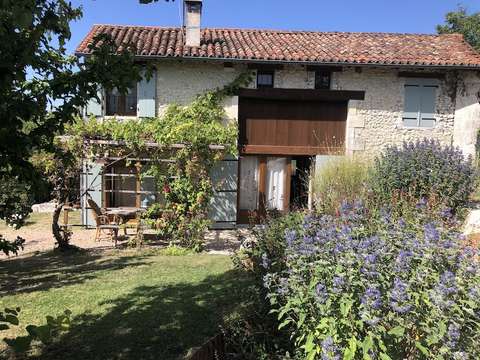 Vente maison 6 pièces Bouteilles-Saint-Sébastien 24