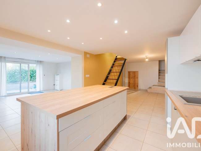 Maison 6 pièces 178 m² · à Bouvellemont · 178 m² · 137 000 €