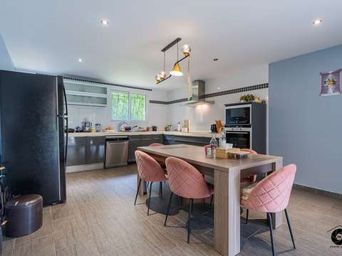 Vente maison 8 pièces
