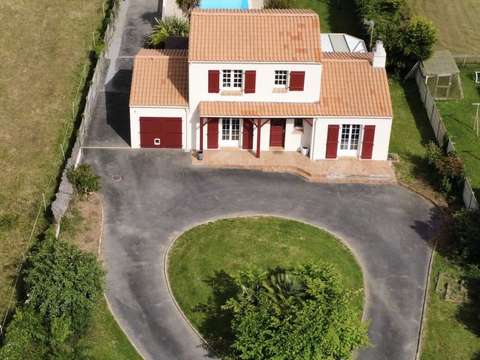 Vente maison 6 pièces Brains 44