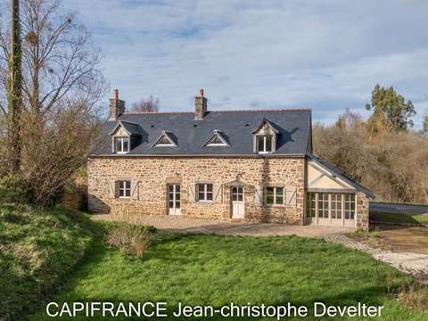 Vente maison 6 pièces Brecé 53