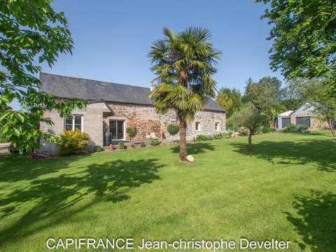 Vente maison 6 pièces Brecé 53