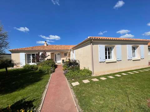 Vente maison 5 pièces Brem-sur-Mer 85