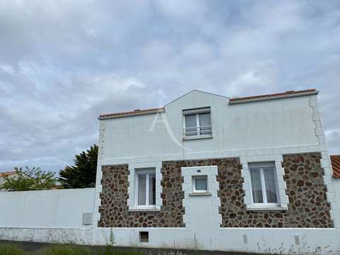 Vente maison 5 pièces Brem-sur-Mer 85