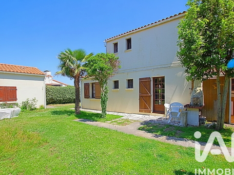Vente maison 5 pièces Brem-sur-Mer 85