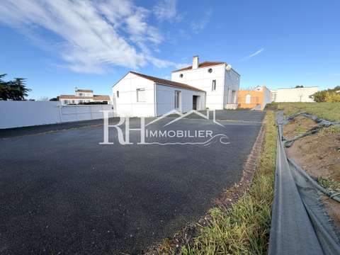 Vente maison 5 pièces Brem-sur-Mer 85