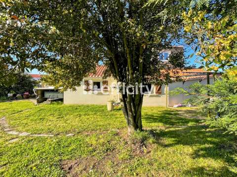 Vente maison 5 pièces Brem-sur-Mer 85