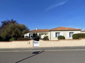 Vente maison 5 pièces Brem-sur-Mer 85