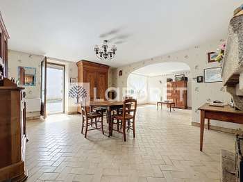 Vente maison 8 pièces Bressuire 79