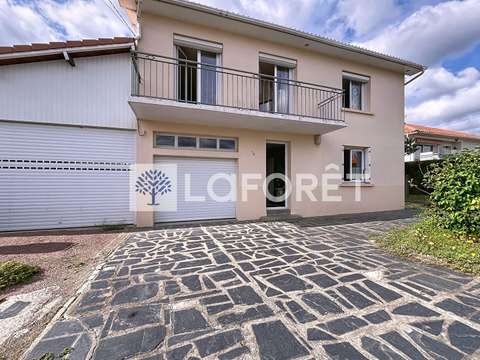 Vente maison 6 pièces Bressuire 79