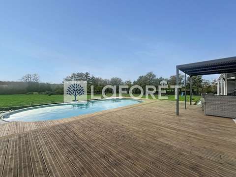 Vente maison 8 pièces