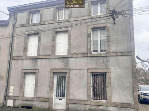 Vente maison 10 pièces Bressuire 79