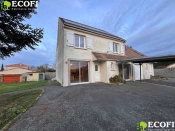 Vente maison 6 pièces Bressuire 79