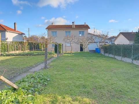Vente maison 6 pièces Bressuire 79