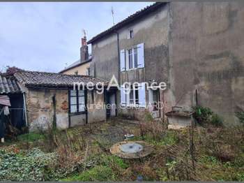 Vente maison 6 pièces Bressuire 79