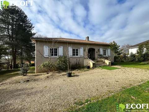 Vente maison 9 pièces Bressuire 79