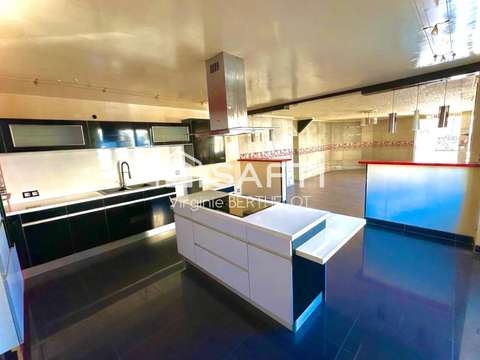 Vente maison 6 pièces Bressuire 79