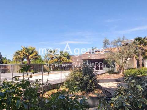 Vente maison 12 pièces Bressuire 79