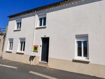 Vente maison 4 pièces Bressuire 79