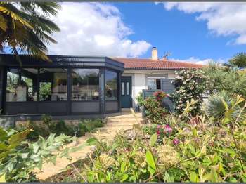 Vente maison 10 pièces Bressuire 79